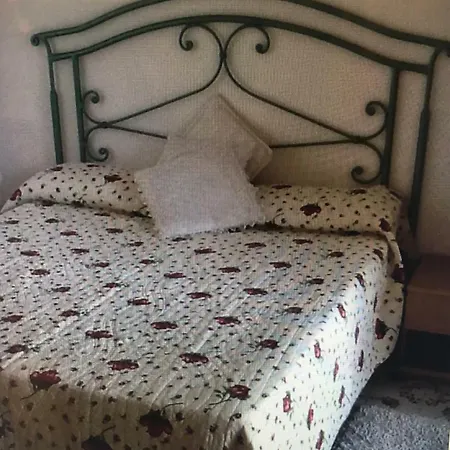 Casa Marta Vacation In דירה *